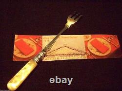 Grand Sheffield Victorian Style Silver Mother Of Pearl Olive Pickle Serving Fork