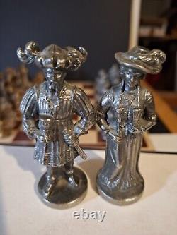 Victorian Style Pewter Chess Sat Gold And Silver Color