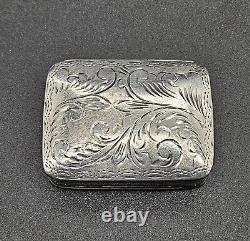 Vintage Victorian Style Sterling Silver Engraved Pill /Snuff Box London/UK/1991